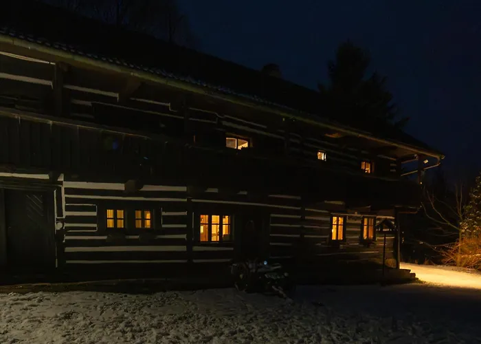 Pod Jednou Strechou Мини-отель Libosovice