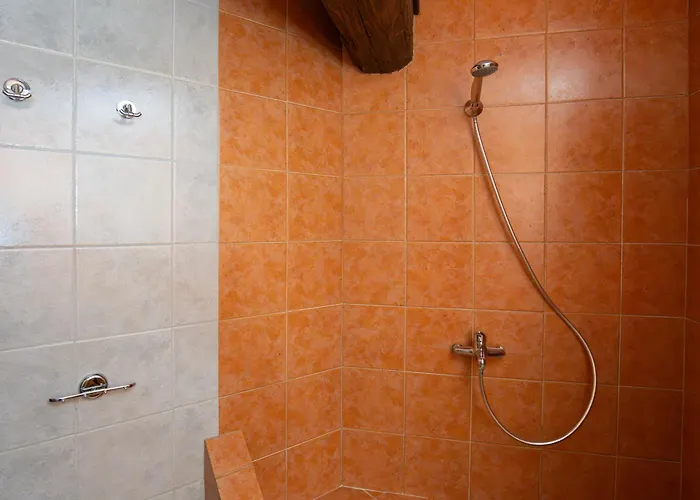 Pod Jednou Strechou Libošovice